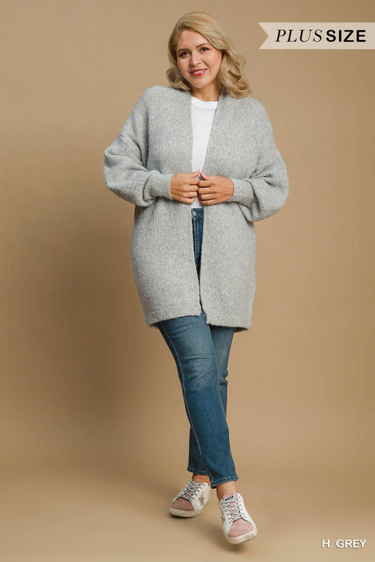 Curvy Lucia Cardigan