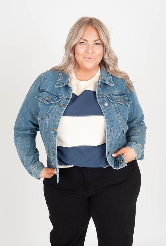 Curvy Amelia Denim Jacket