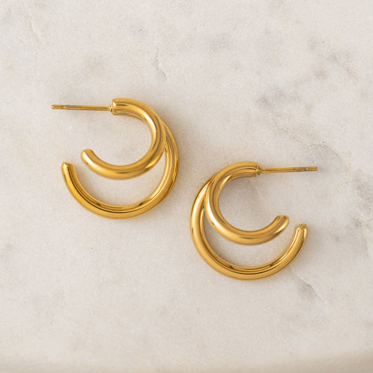 Mila Hoop Earrings