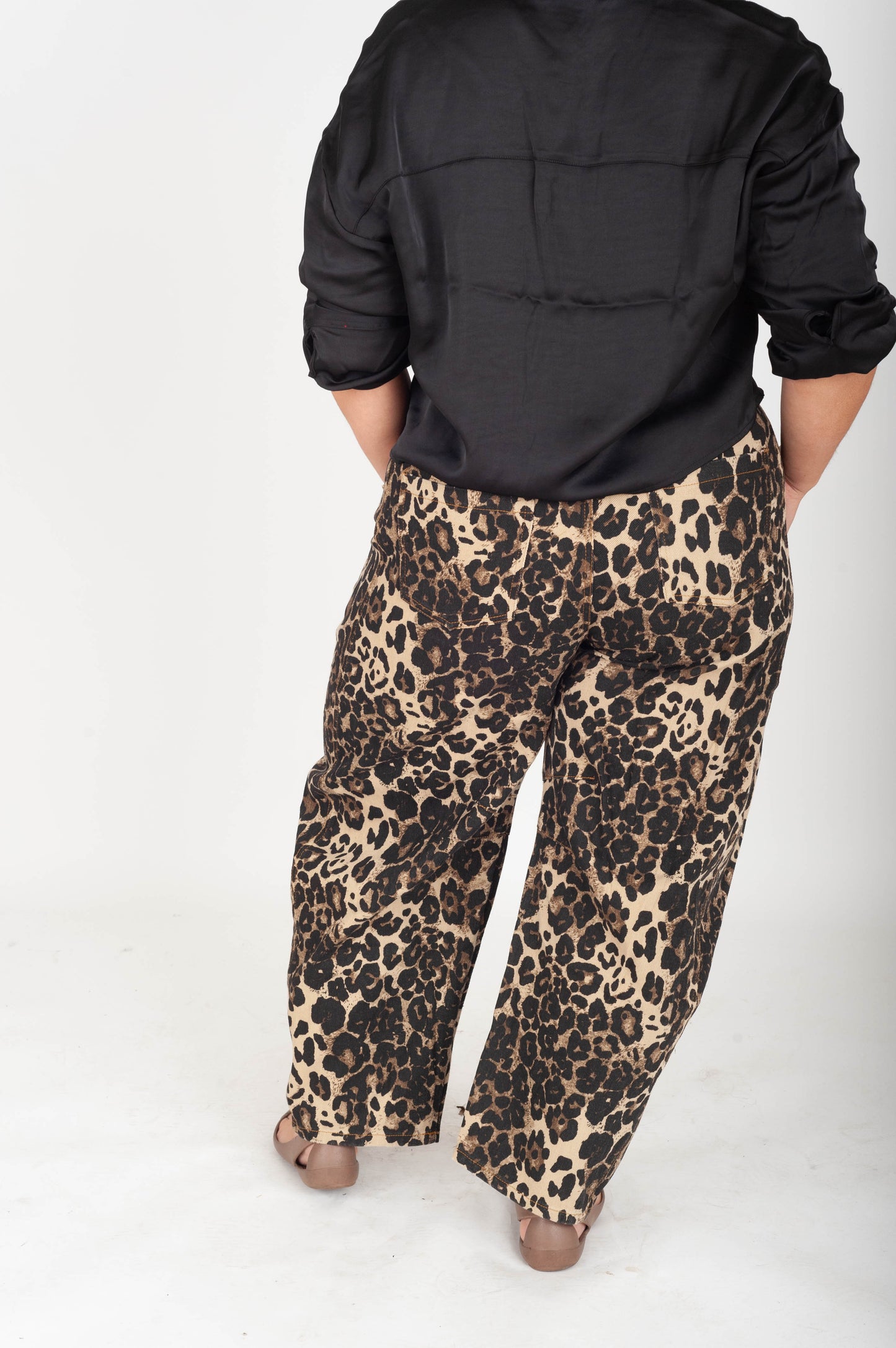 Cora Leopard Barrel Pants