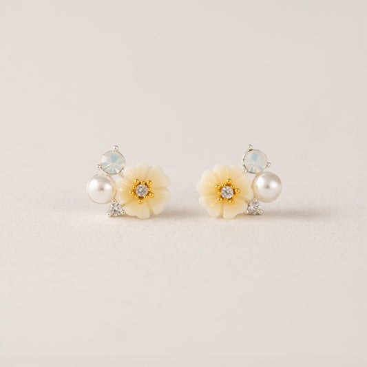 Sweetpea Stud Earrings