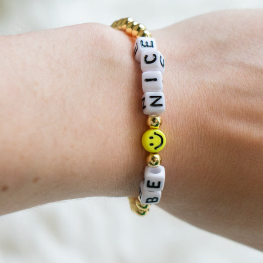 Bracelet Stitch « Soyez gentil »