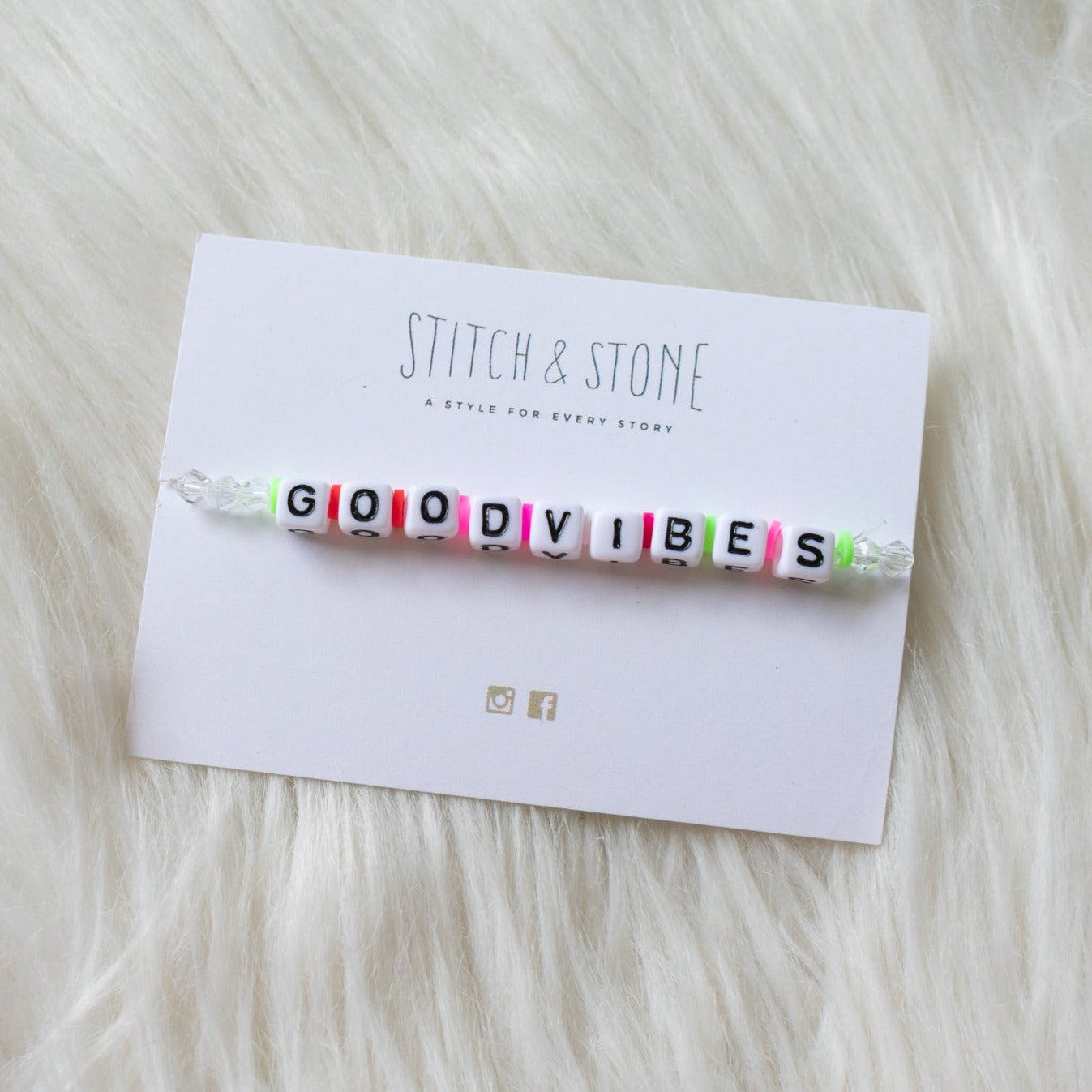 Bracelet Stitch « Good Vibes »