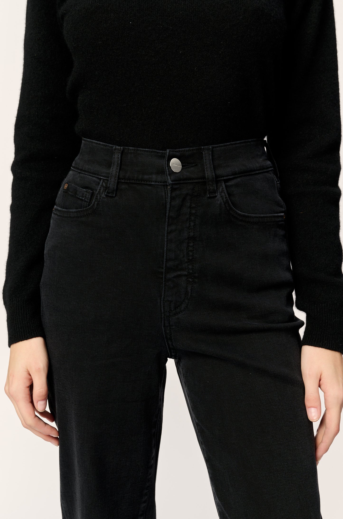 ASE Stretch Straight Jeans | Jet Black