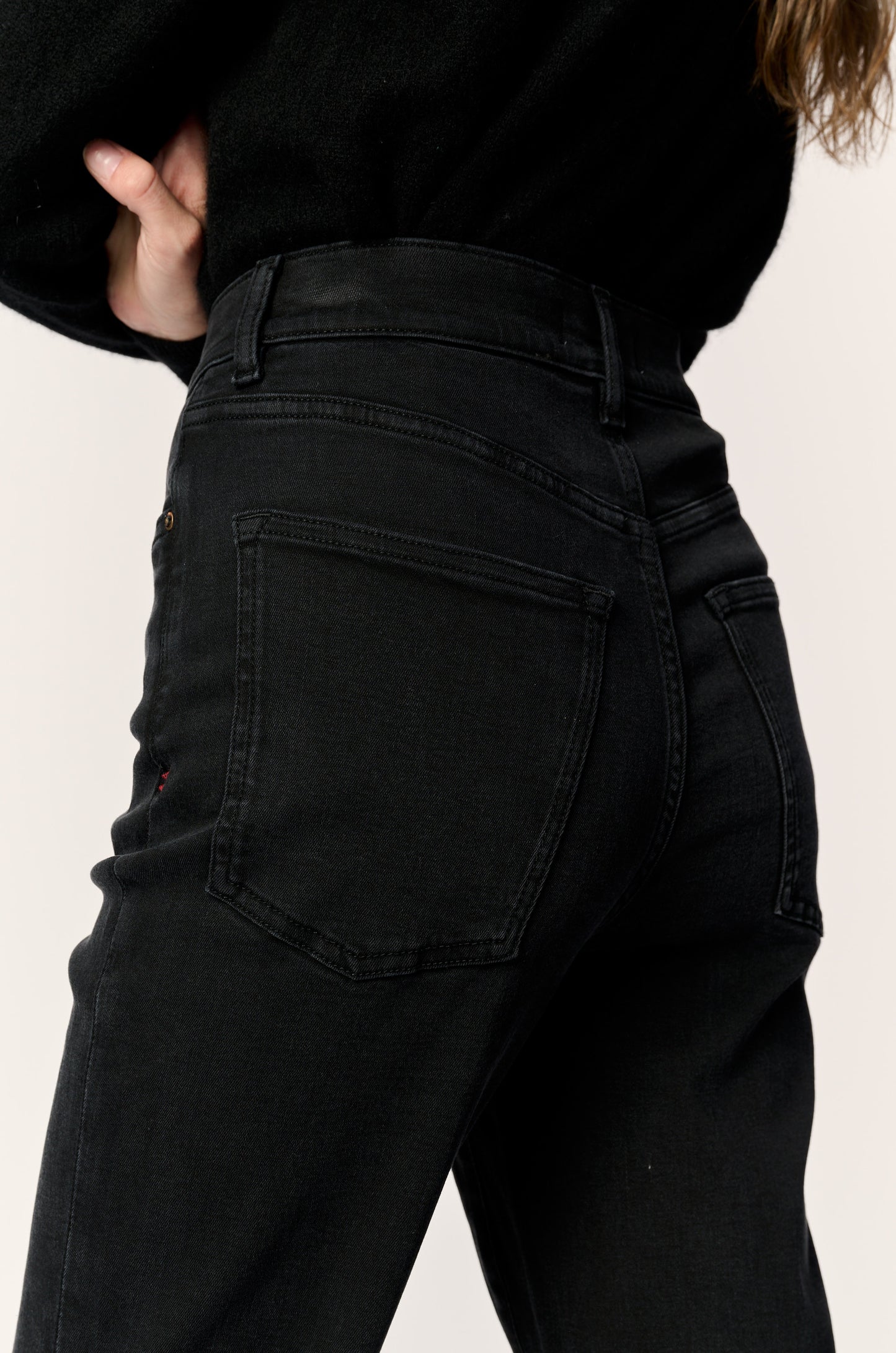 ASE Stretch Straight Jeans | Jet Black