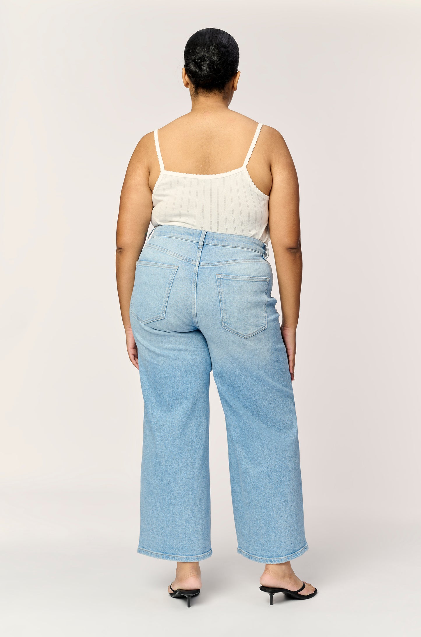 Curvy ICN Crop Wide Leg Jean | Last Summer