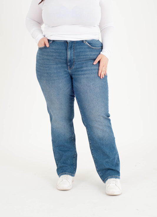 ASE Straight Jeans | EVERAFTER