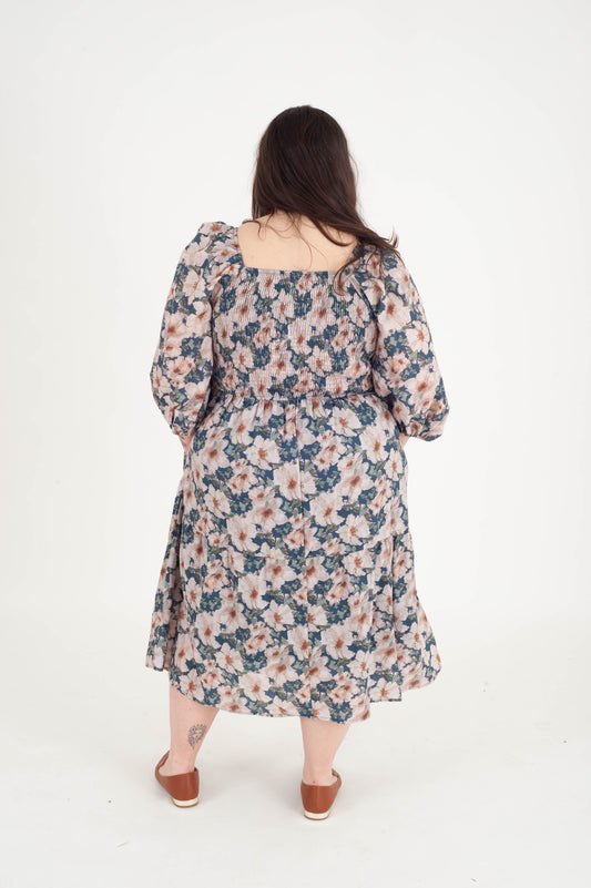 Curvy Evelyn Dress