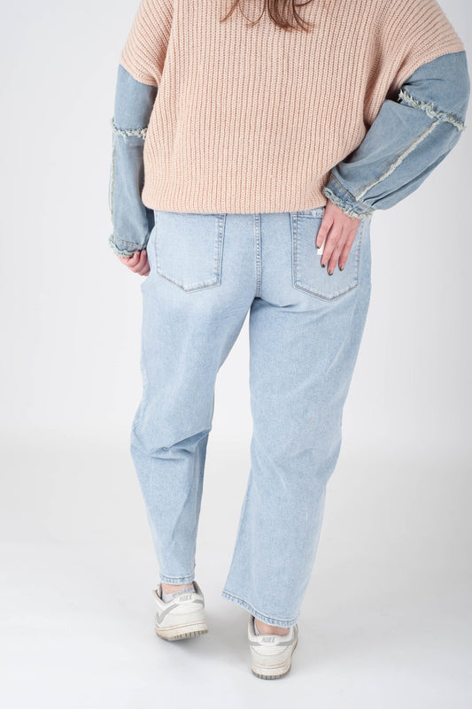 Curvy Liking Barrel Jeans