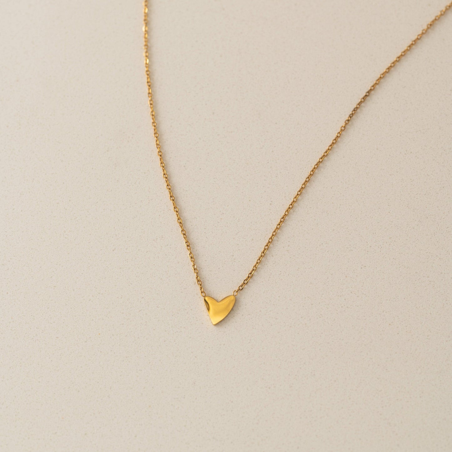 Flirt Necklace