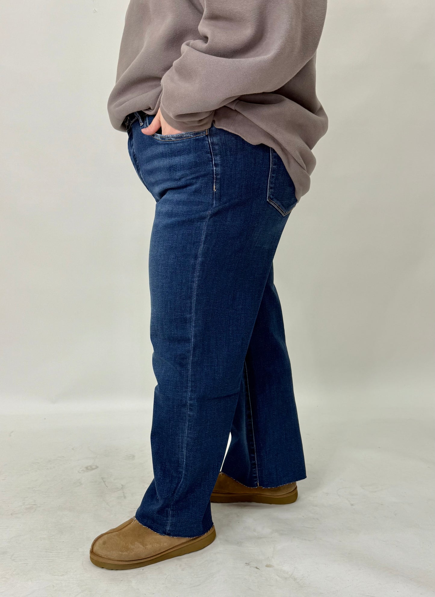 Curvy Finder's Keepers Wide Leg Jeans