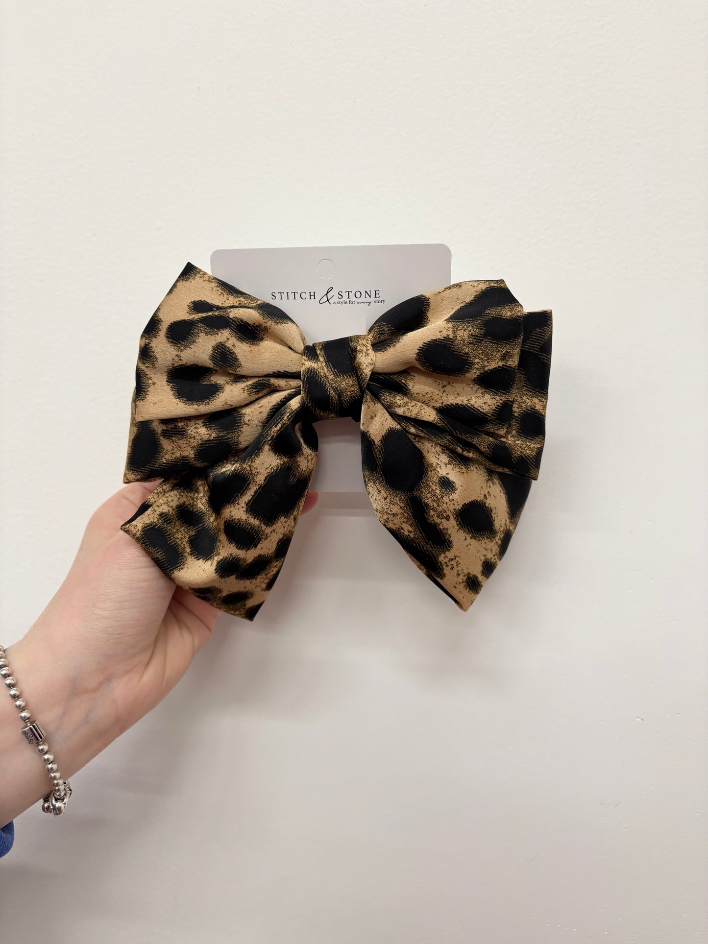 Leopard Short Bow Clip