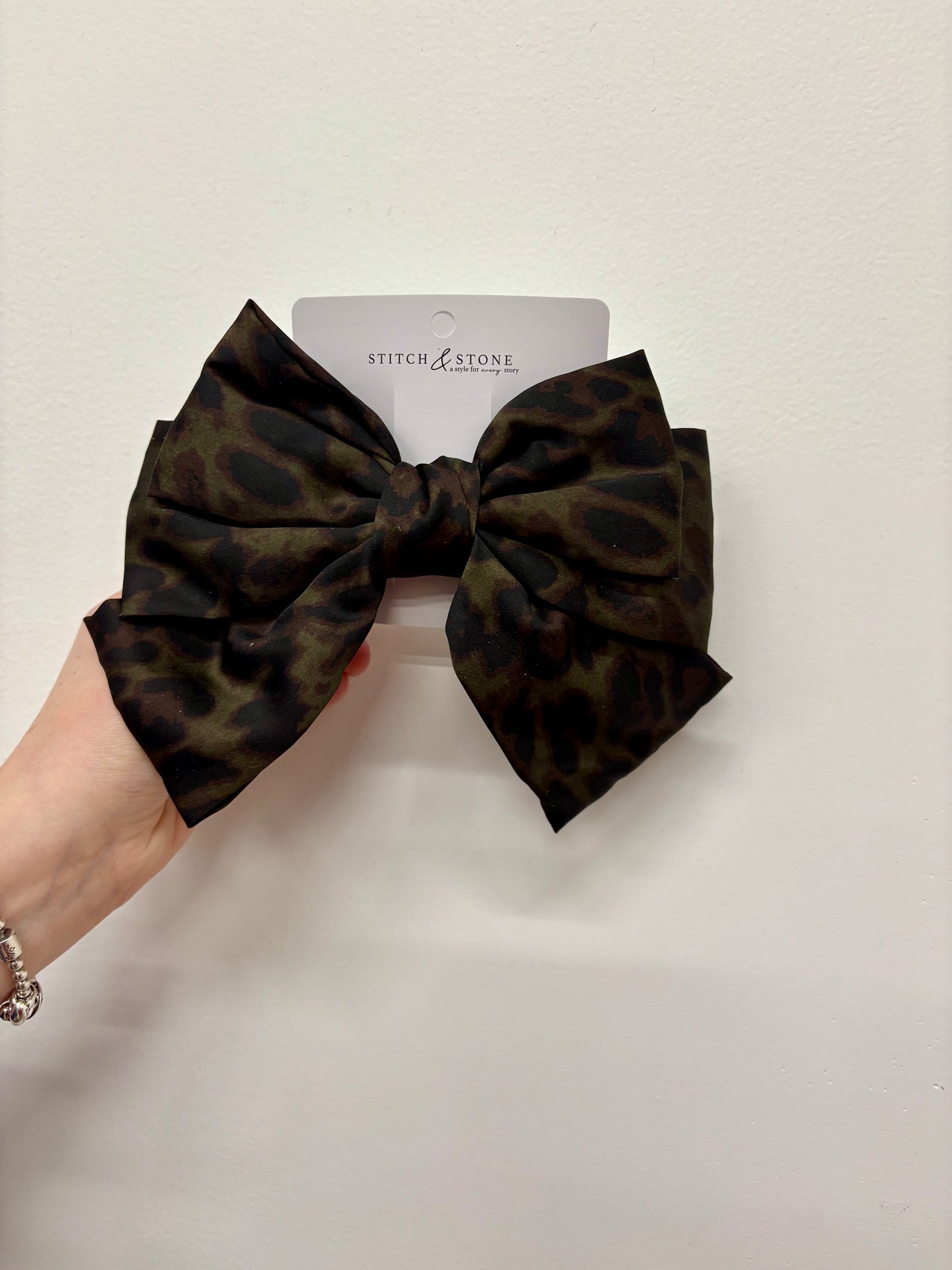 Leopard Short Bow Clip