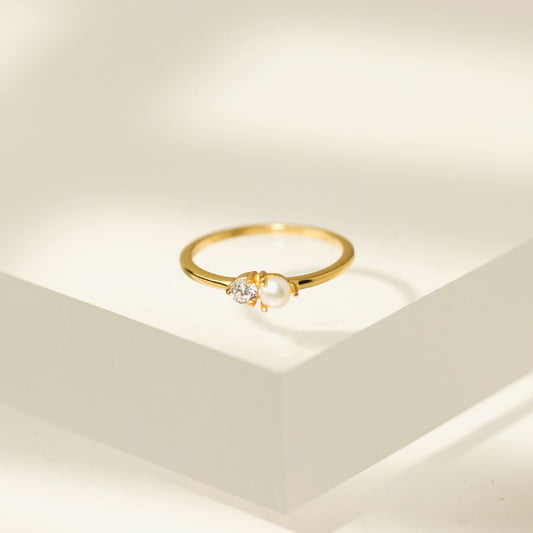 Luma Pearl/Crystal Gemstone Ring