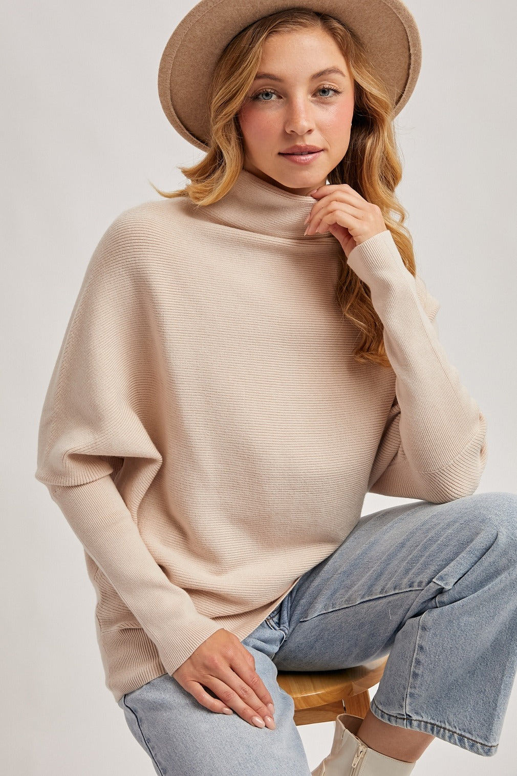 Kyra Slouch Pullover