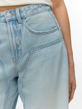 Zelda Barrel Jeans - Light Wash