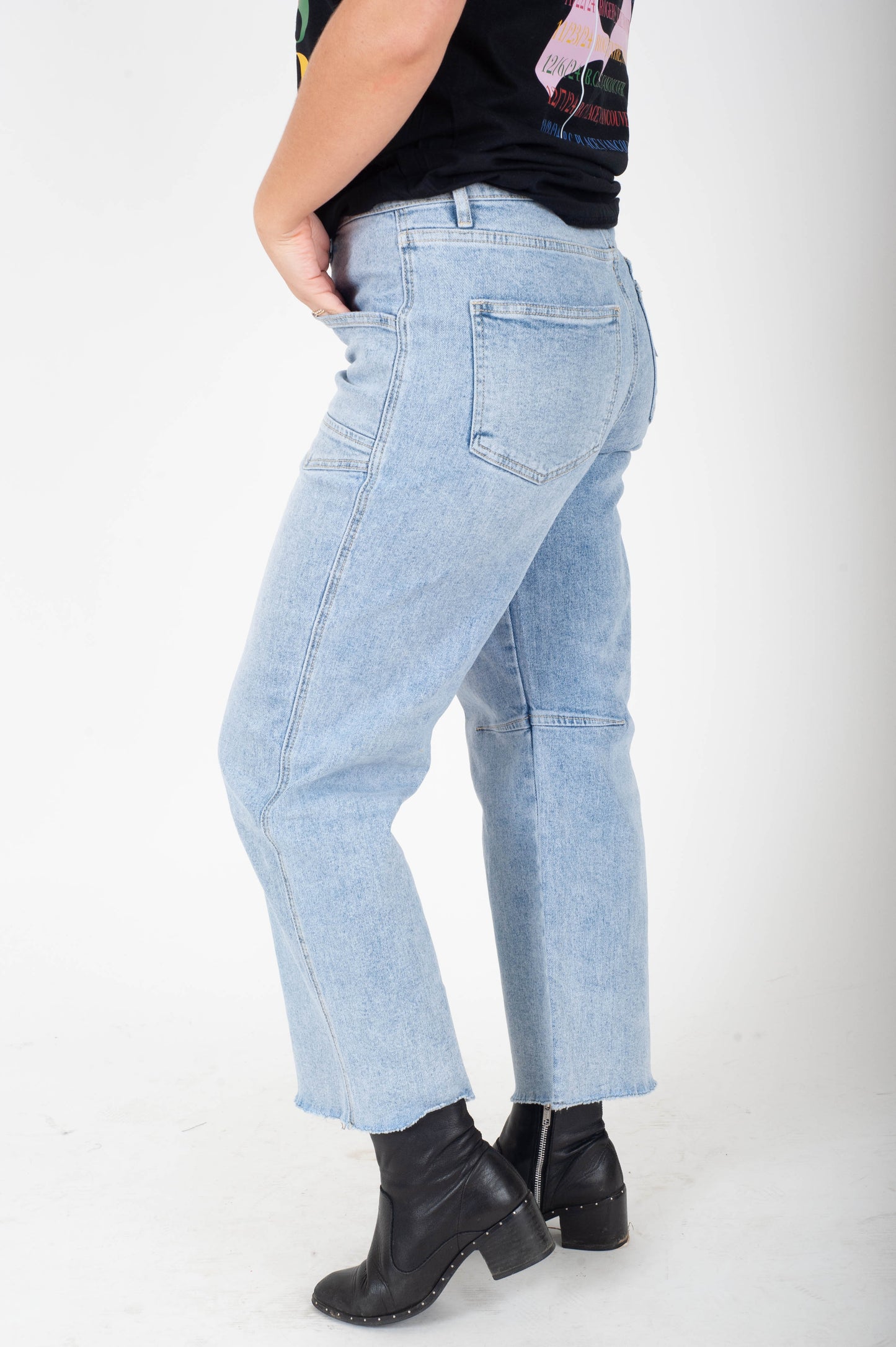 Heroine Barrel Jeans